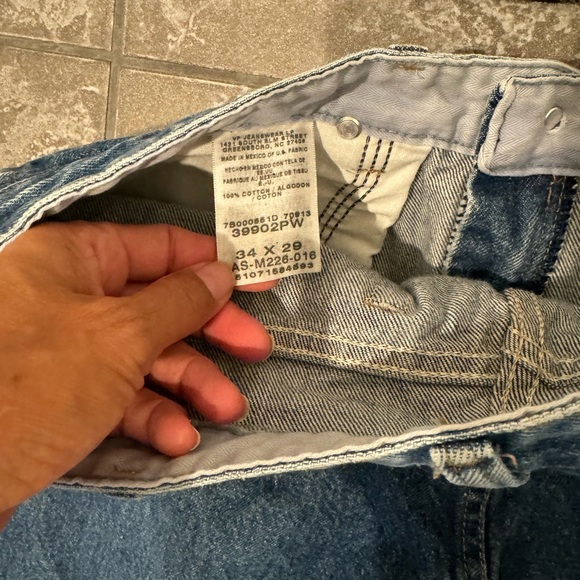 Wrangler Rugged Wear Men's Classic Fit Jean in Retro Stone 34x29 Mint Condition - Picture 5 of 5